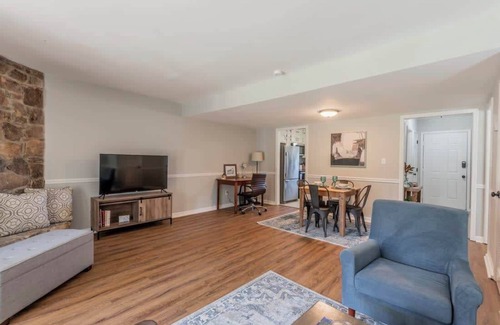 Huntsville Casa | Jade Rocket City Retreat