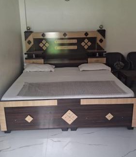 Faizabad Casa | Jagdamba Lawn & Home Stay