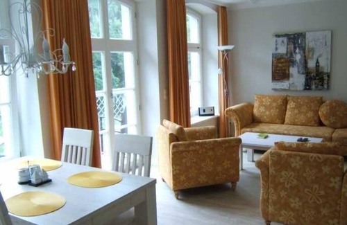 Hohen Niendorf Apartamento | CASA DE CAZA EN HOHEN NIENDORF / cerca de Kühlungsborn