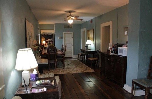 Bardstown Cama Y Desayuno | Jailer's Inn