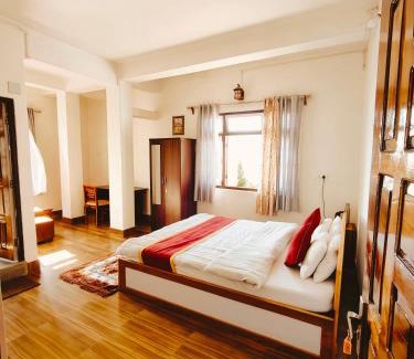 Ghoom Casa | Jain Homestay