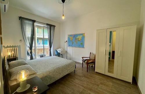 Aurora Apartamento | Jaky Maison Torino, Cozy & Modern Stay with Wi-Fi, Kitchen & Balcony