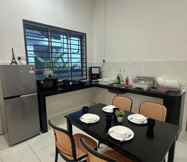 Taman Kota Masai Apartamento | Jalan Rambai 9 Family Suite 3 Bedroom