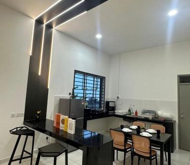 Taman Kota Masai Apartamento | Jalan Rambai 9 Family Suite 3 Bedroom