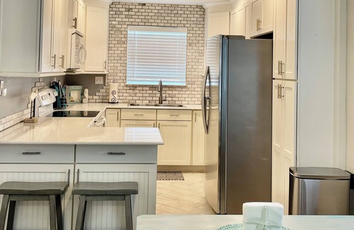 Jamaica Beach Casa | Jamaica Beach Vacation Home, Close to Pool and Beach!