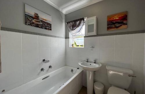 Marina Martinique Apartamento | Jamaican Palms 28