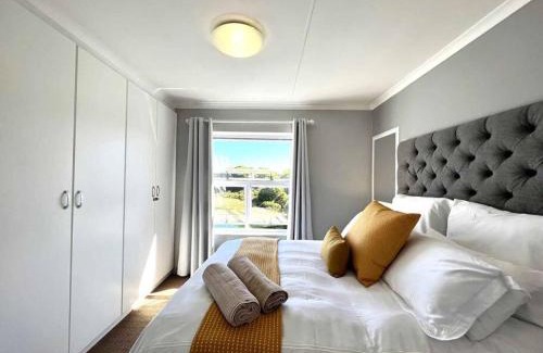 Marina Martinique Apartamento | Jamaican Palms 28