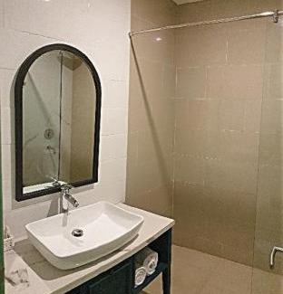 Jakarta Hotel | Jambuluwuk Thamrin Hotel