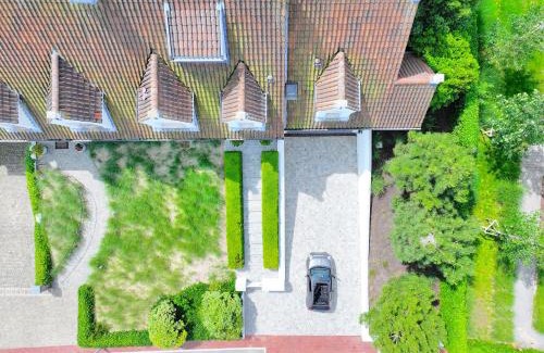 Knokke-Heist Villa | JAMES 68 - Charming villa near the dunes of Knokke le Zoute