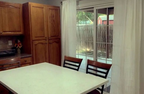 Northwest Los Angeles Heights Apartamento | James’ Place