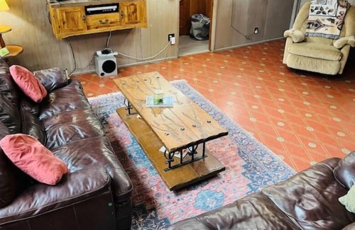 Idyllwild Cabina | Jamo's Lodge Idyllwild