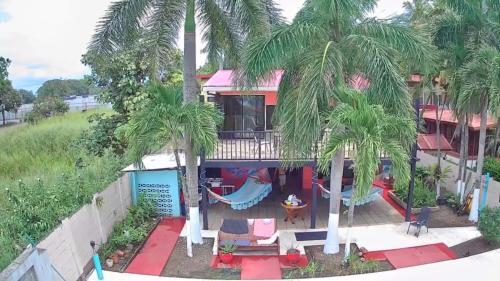 Barranca Hotel | Jane's Beach Resort