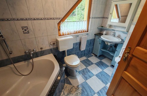 Preddvor Casa | Janez Rooms in beautiful nature with hiking paths