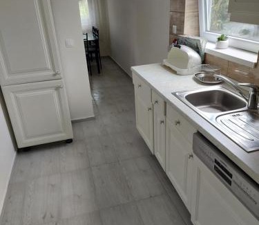 Balatonfured Casa | Jani vendégház Ground floor & Apartman