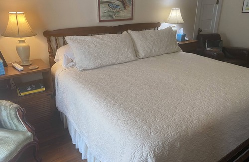 Mena Cama Y Desayuno | Janssen Park Place B&B