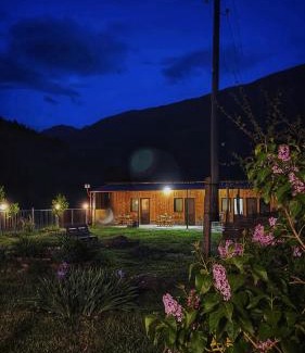 Kazbegi Apartamento | Januka Studio