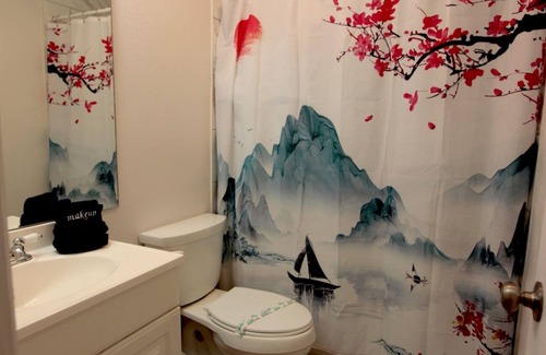 Bayou Oaks Casa | Japan near Ringling University
