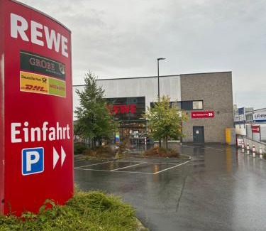 Innenstadt-Ost Apartamento | Japandi-Style in Dortmund mit Stellplatz, Balkon