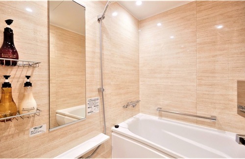 Naha Hotel | JapaneseWestern style room with 2 beds Opening a / Naha Okinawa