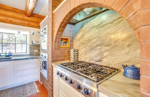 Alpine Casa | Japatul House w Pool HotTub | Ggle 5 Star Reviews