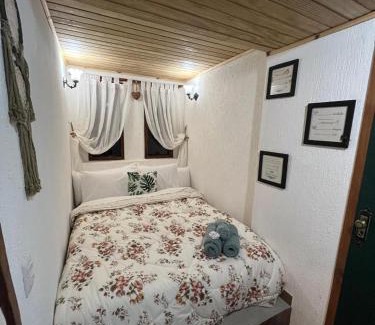 Lumiar Chalet De Esquí | Jardim Secreto Chalé Beija-Flor