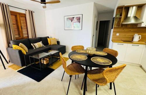 Santiago de la Ribera Apartamento | Jardin Alhambra Holiday Apartment