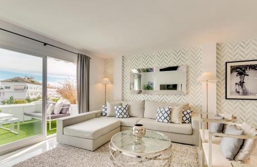 Nueva Andalucia Apartamento | Jardines 16 Beautiful family apartment