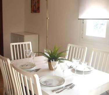 Logrono Historic Centre Apartamento | Jardines del Ebro, 8 PAX, ideal grupos