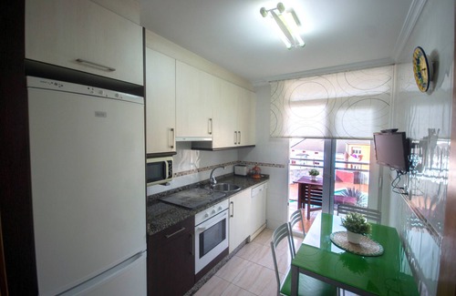 San Cibrao Apartamento | Jardines del Mar residencial piscina y playa