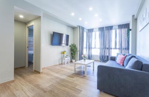 Fontanal-Maria Auxiliadora-Carretera de Carmona Apartamento | Jardines Valle 3 rooms 2 baños