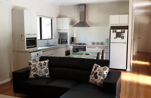 Rosa Glen Cabina | Jarrah Grove Forest Retreat - Adults Only