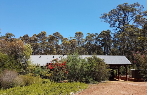 Rosa Glen Cabina | Jarrah Grove Forest Retreat - Adults Only
