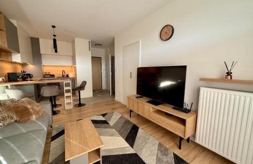 Nowy Dwor Mazowiecki Apartamento | Jarzebinowa Loft by JumpInHere
