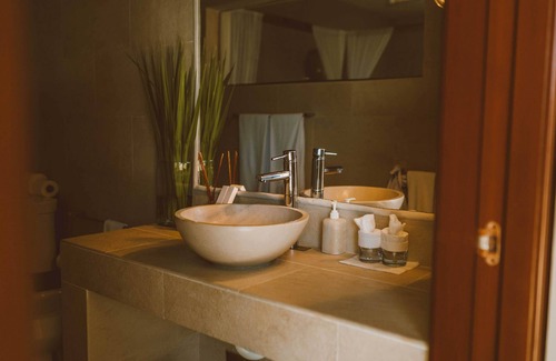 Soliman Bay Hotel | Jashita Hotel