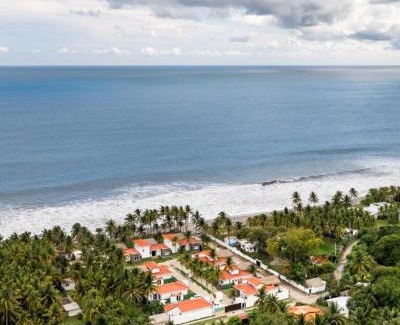 San Luis Talpa Casa | Jasibe Oceanside in Amatecampo - Steps to beach - Flexible Checkout