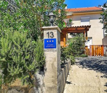 Senj Apartamento | Jasmina