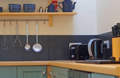 Llanrug Casa | Jasmine Bach in Caernarfon