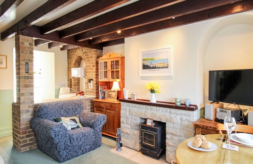 Swanage Cabaña | Jasmine Cottage