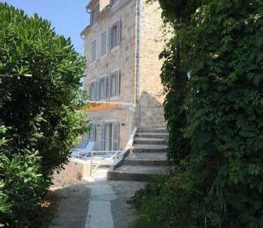 Vis Apartamento | JASMINE DELUXE APARTMENT with super-king bed, large sun terrace and spectacular views