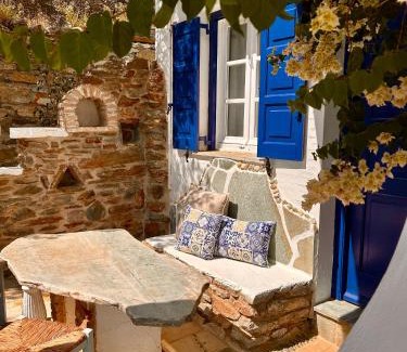 Kini Cama Y Desayuno | Jasmine of Cyclades