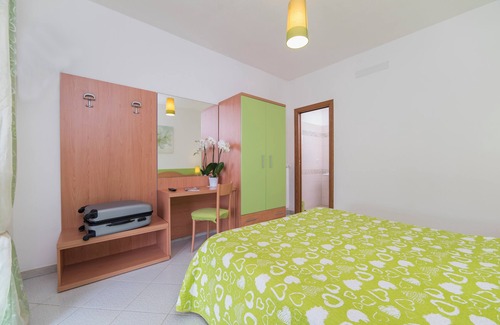 San Lazzaro Cabina | Jazmín con baño privado: turismo por la ciudad y senderismo en la costa de Amalfi