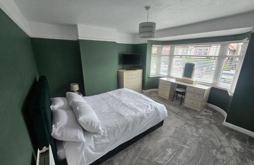 Llandudno Casa | Jasslyn Llandudno with Private Car Park