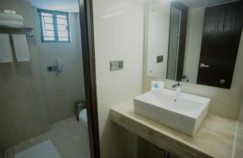 Gulshan Hotel | Jatra Flagship Dhaka Lake View