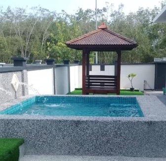 Sungai Menyala Casa | Jauzara Homestay Berkolam Renang
