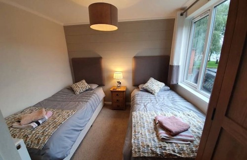 Troutbeck Bridge Cabina | Jaw-dropping Lodge With Hot Tub on Lake Windermere