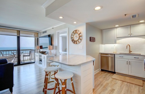Bethany Beach Condominio | Impresionante vista @ Sea Colony Oceanfront 3 BR Condo con renovación de 5 estrellas !!