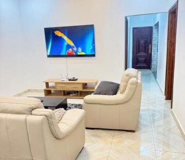 Tujereng Apartamento | Jawara Kunda Apartments