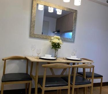 Sasa Apartamento | Jay's Condo @ Arrezo