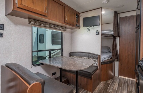 Lindale Casa | Jayco Jayflight