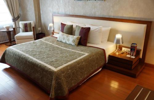 Vasant Vihar Hotel | Jaypee Vasant Continental